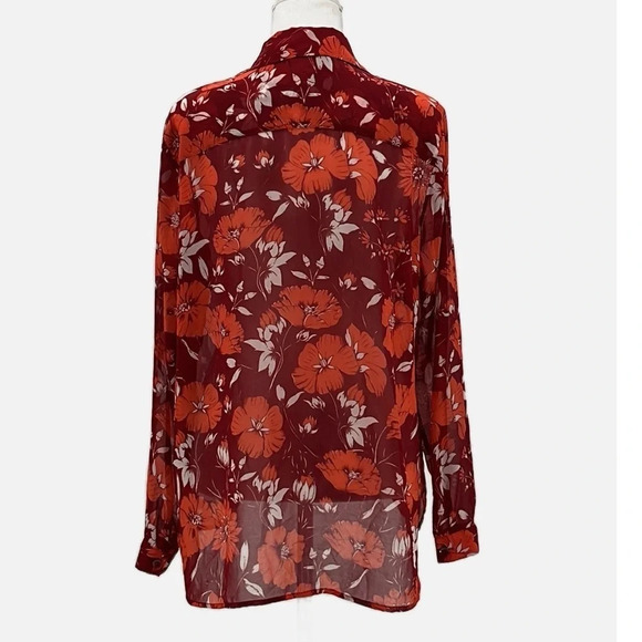 Cabi Hothouse Blouse in Scarlet Flower - Size Medium - Picture 4 of 7